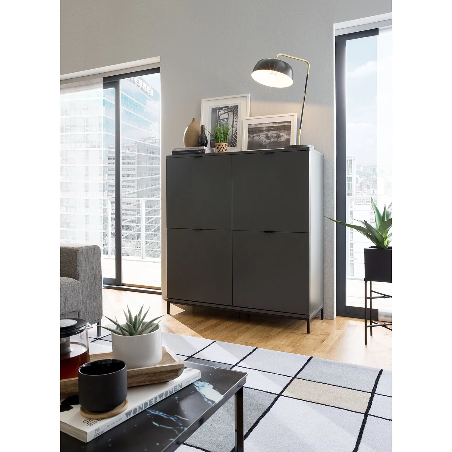 Studio Copenhagen Commode haute Harma - Gris foncé 3 Studio Copenhagen Commode haute Harma - Gris foncé – Image 3