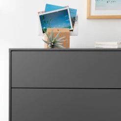 Mørteens Commode Lindholm I - Partiellement en chêne massif - Gris 21 Mørteens Commode Lindholm I - Partiellement en chêne massif - Gris -Commodes Soldes 1000119268 190225 08483200019 GALLERYIMAGES P000000001000119268