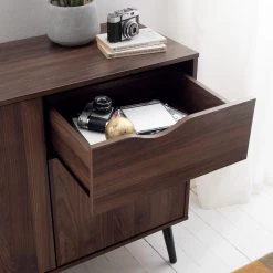 Mørteens Commode Gjora I - Partiellement en hévéa massif - Noyer -Commodes Soldes 1000123695 190325 11253100008 GALLERYIMAGES P000000001000123695