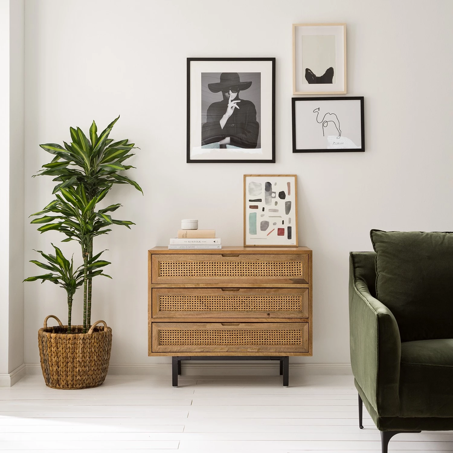 Ars manufacti Commode Vina I - Manguier massif / Rotin - Manguier / Noir 2 Ars manufacti Commode Vina I - Manguier massif / Rotin - Manguier / Noir – Image 2