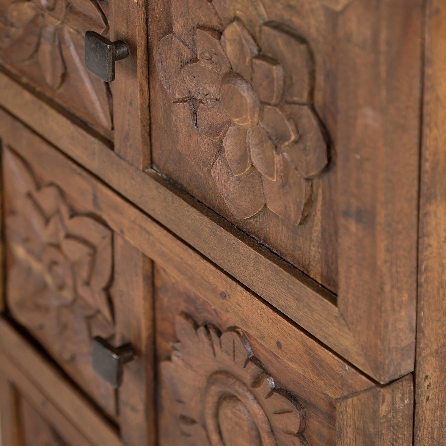 Wolf-Möbel Commode Carving - Acacia massif 17 Wolf-Möbel Commode Carving - Acacia massif – Image 17