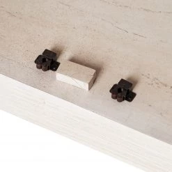 Wolf-Möbel Buffet Maison I - Acacia massif - Acacia couleur pierre / Blanc cassé -Commodes Soldes 1000257219 220406 075 DETAILS P000000001000257219