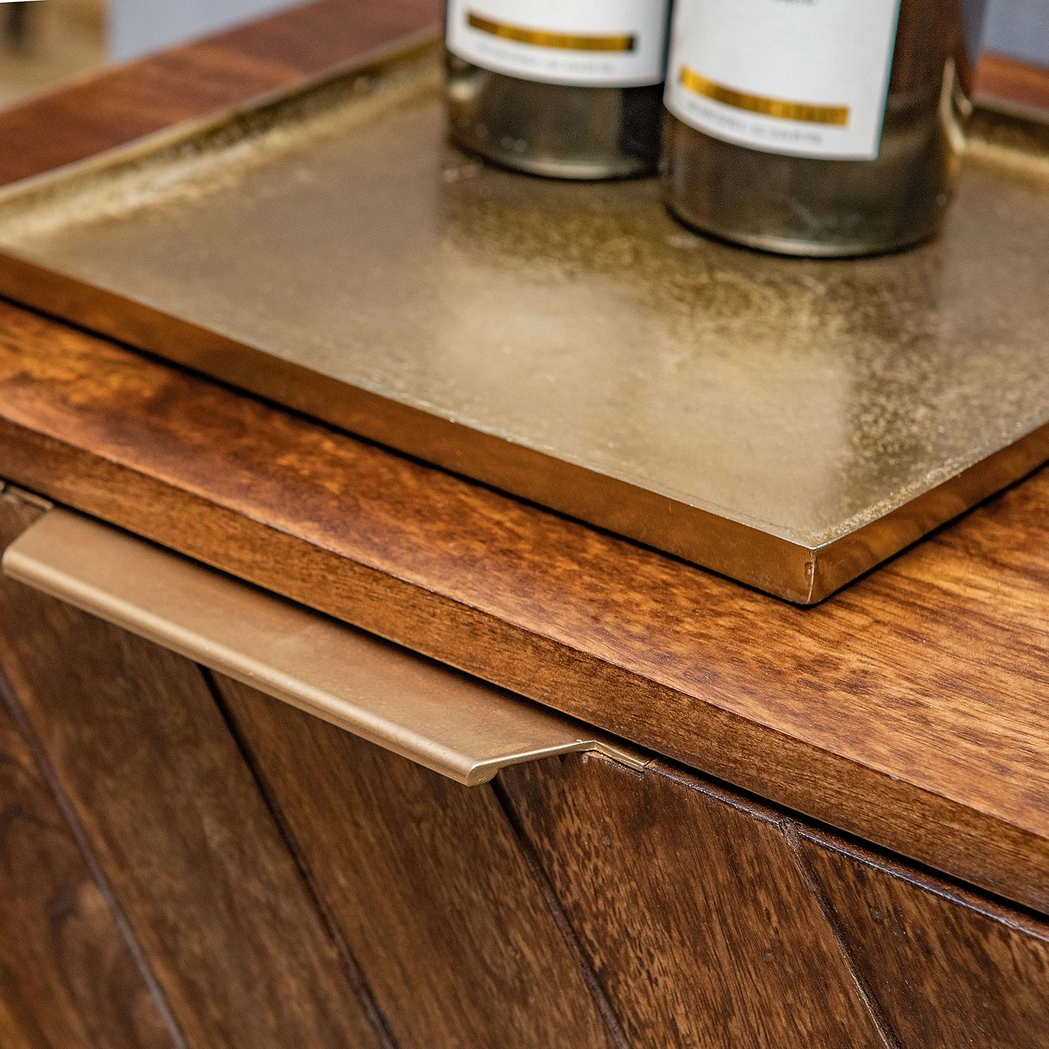 Red Living Buffet haut Nook - Manguier massif / Métal - Manguier / Doré 11 Red Living Buffet haut Nook - Manguier massif / Métal - Manguier / Doré – Image 11